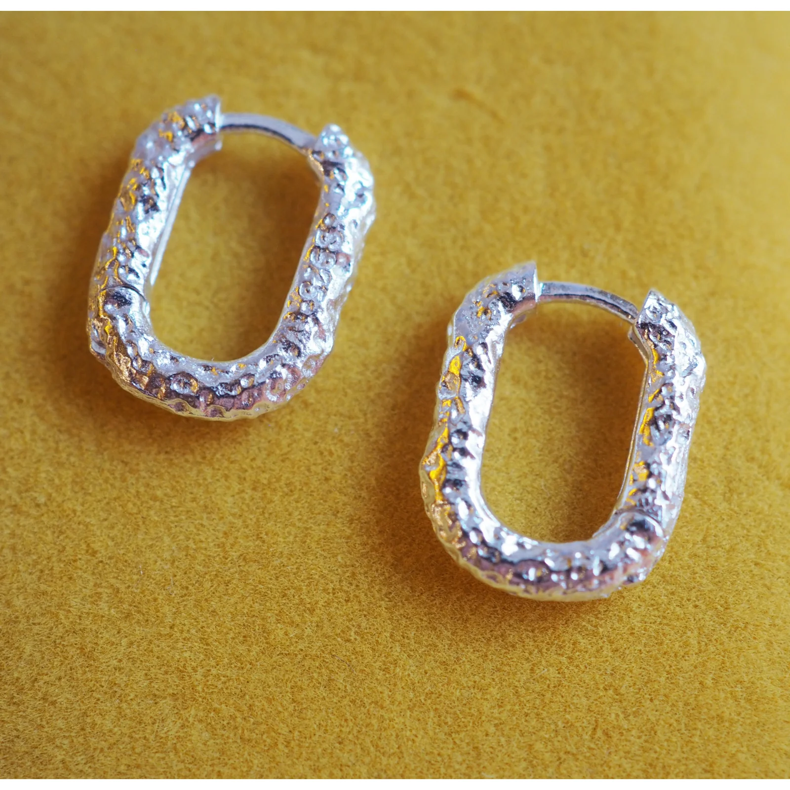 Bark Hoops - Image 2