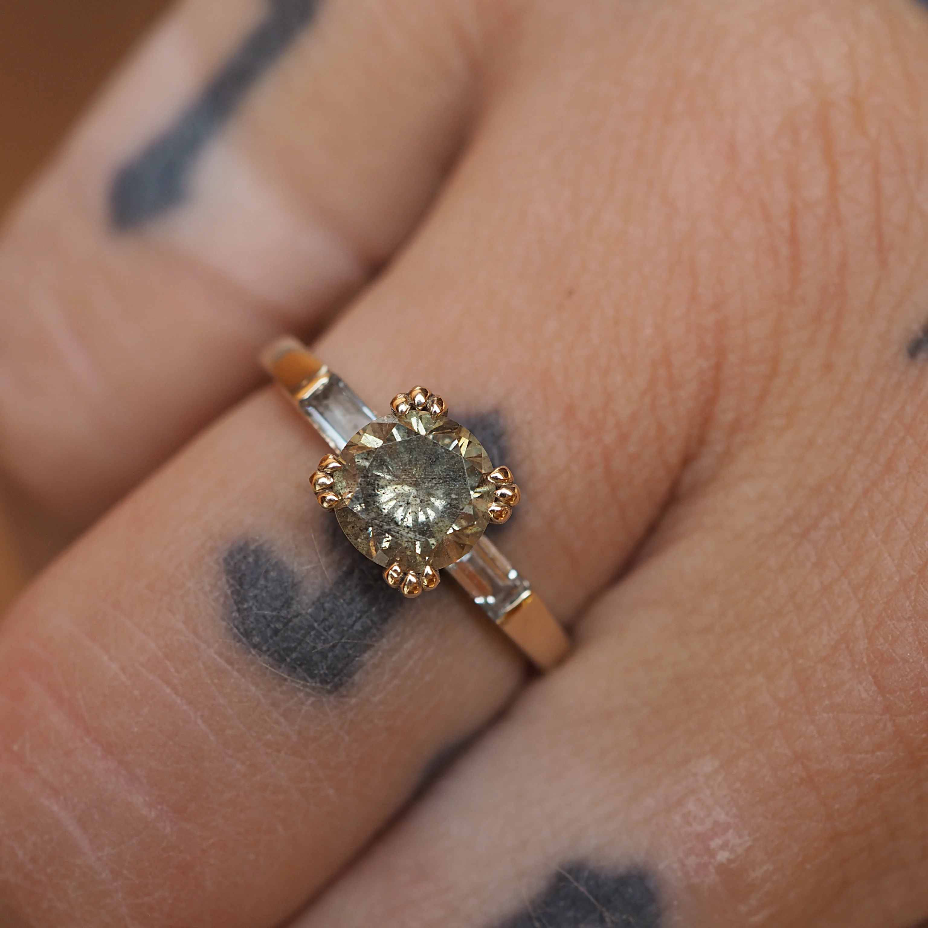 Champagen Salt & Peppa diamond Ring - Image 3