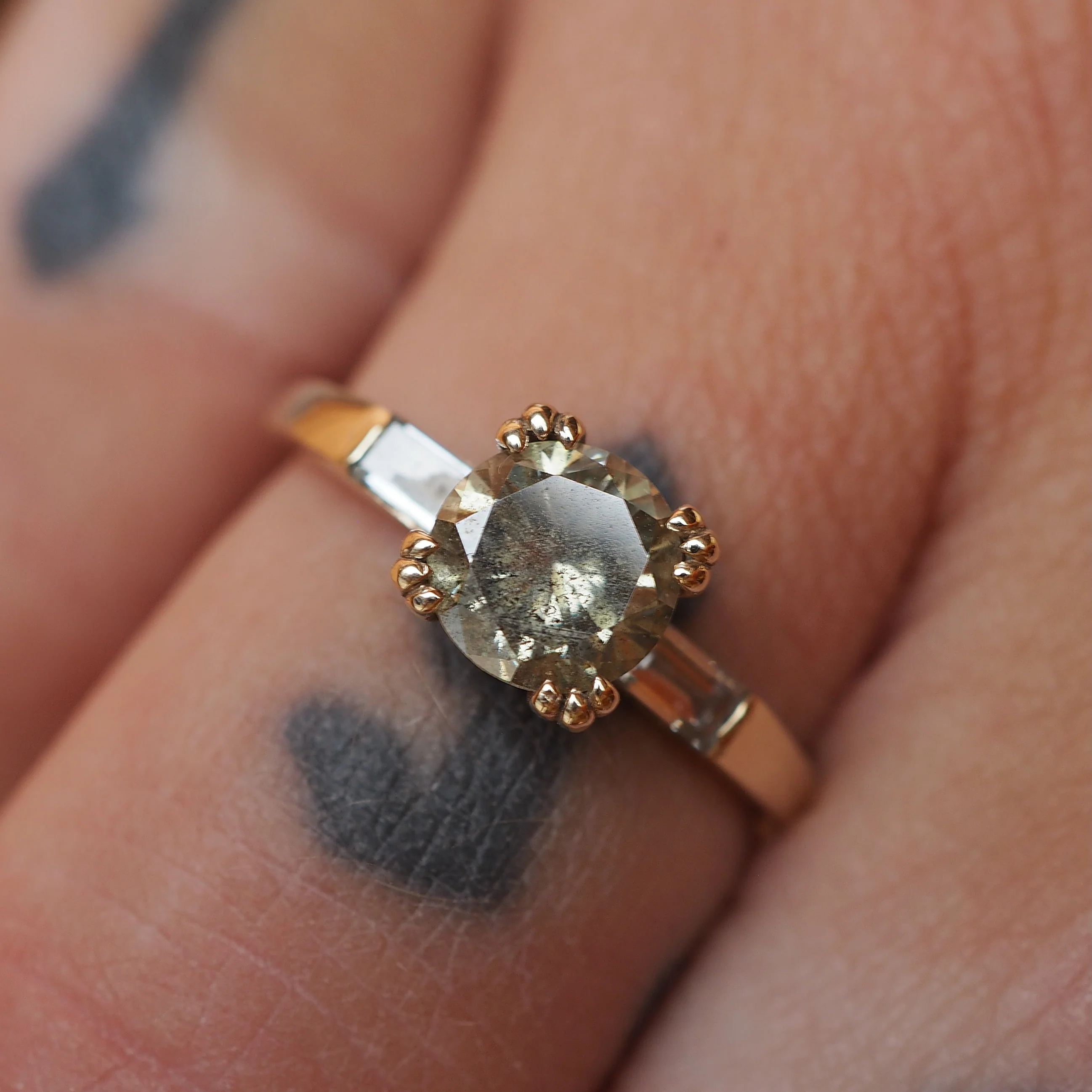 Champagen Salt & Peppa diamond Ring - Image 4