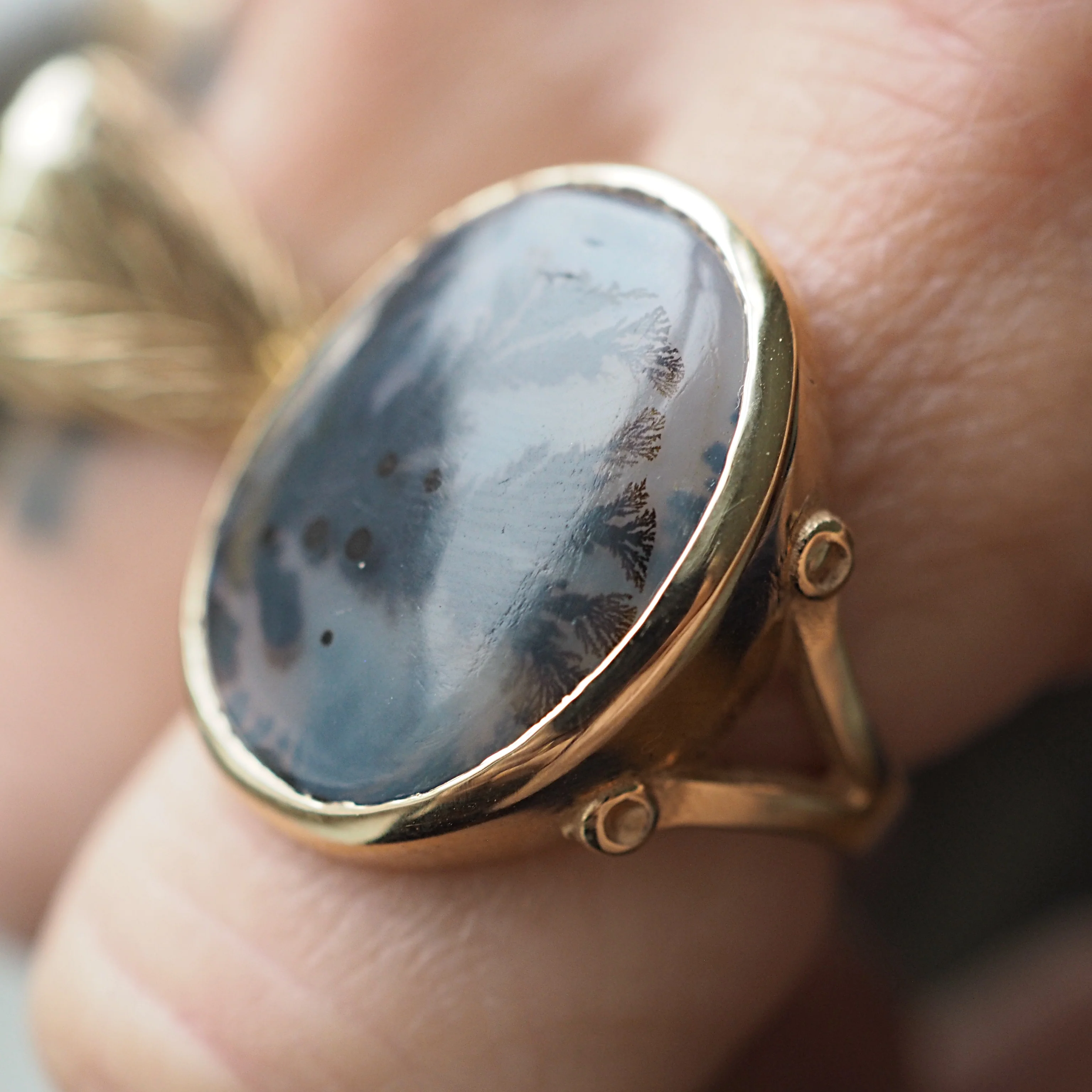 Walpole Bay Ring 5 Seaweed Agate - Image 4
