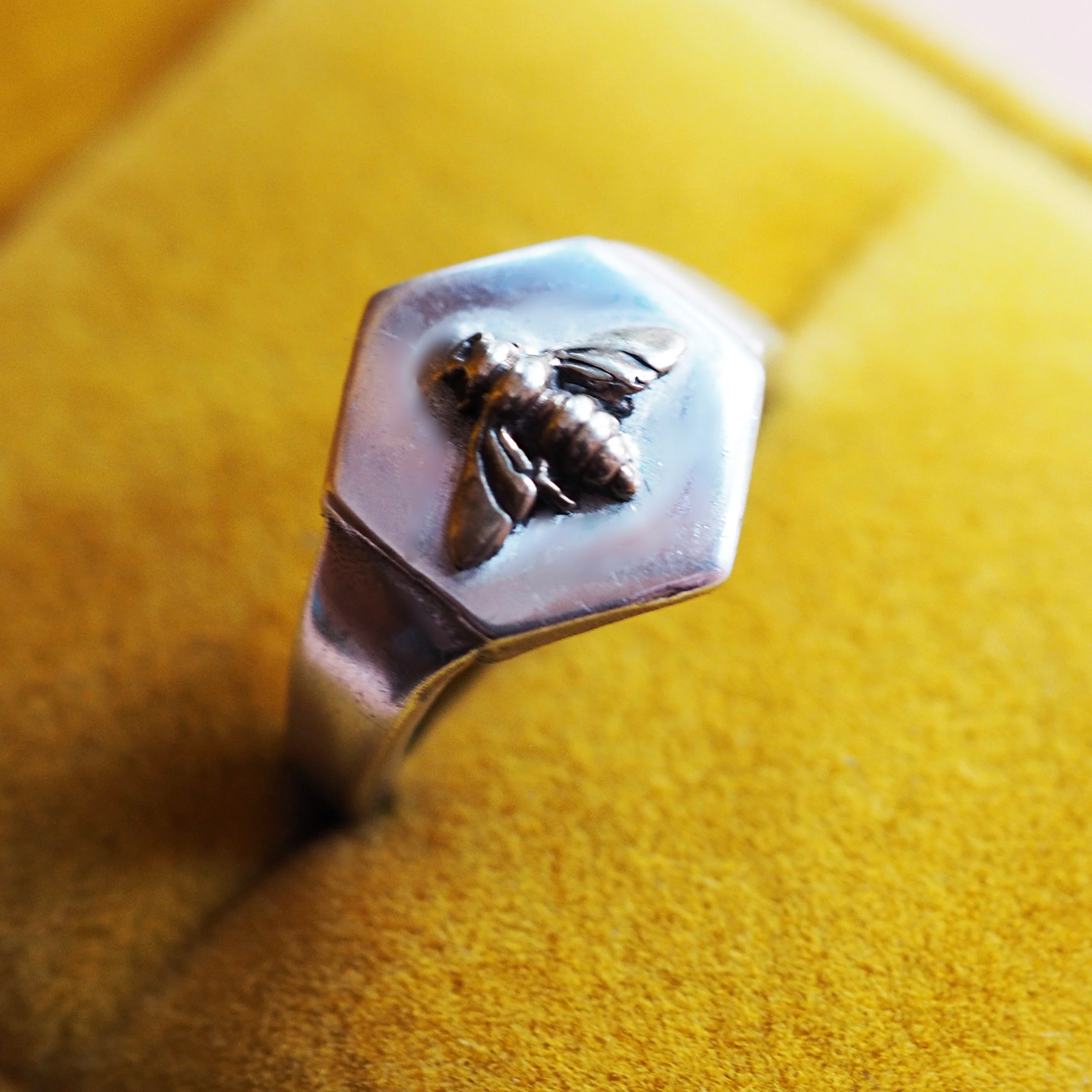 Hexagon Raised Bee Signet - Image 2
