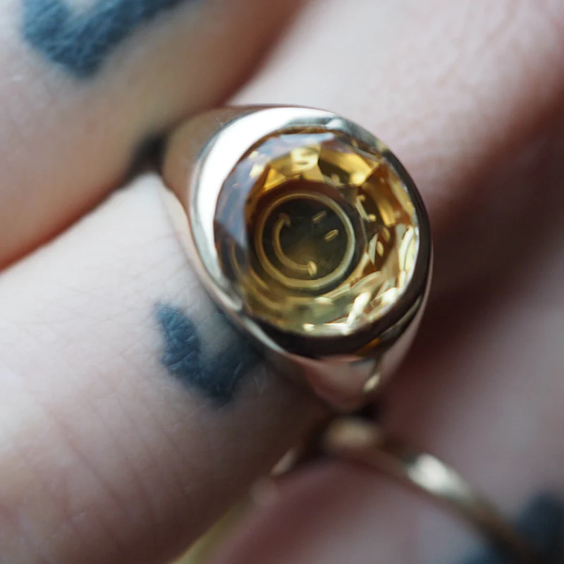 Intaglio Smiley Citrine Ring - Image 4