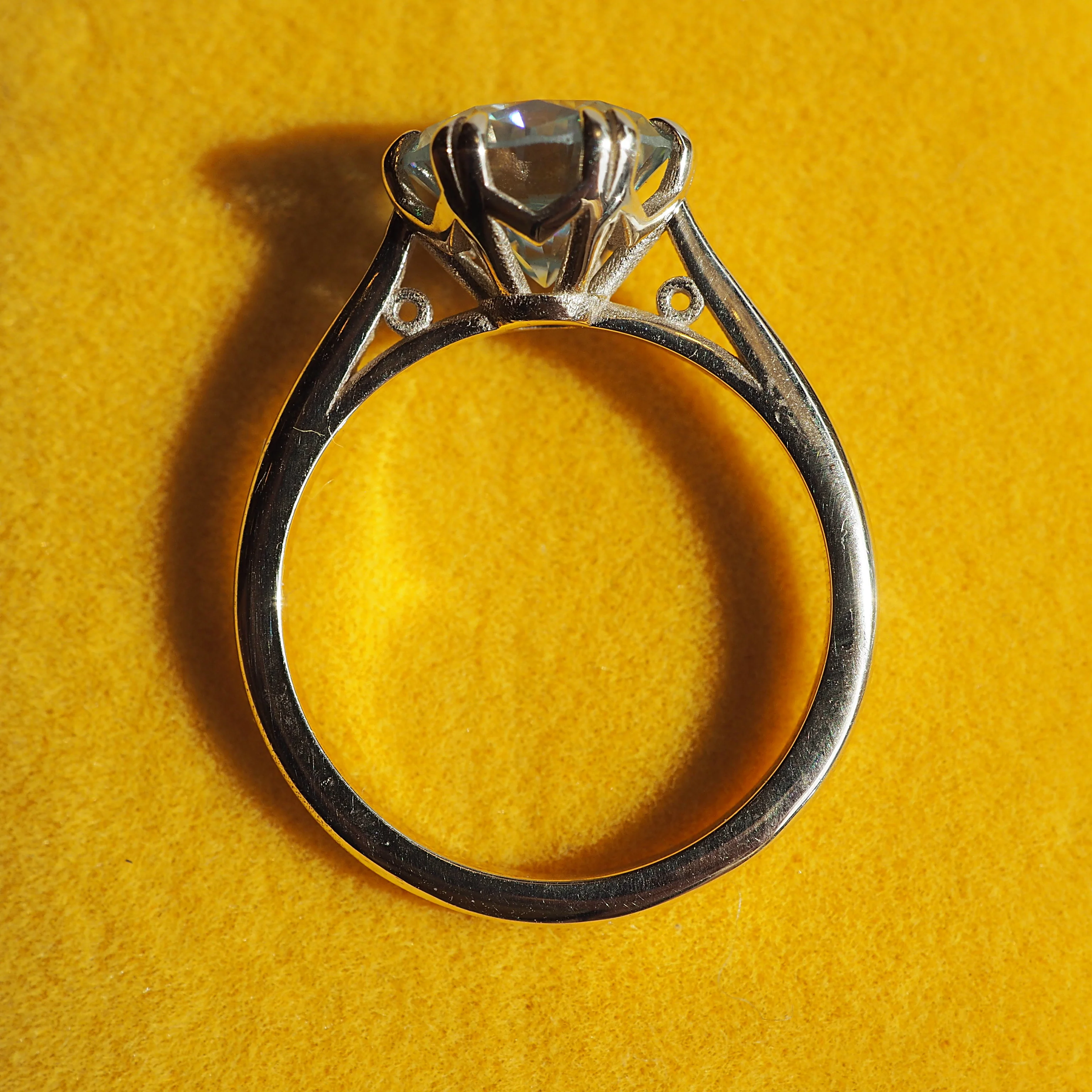 1ct Pale Blue Moissanite Ring - Image 2