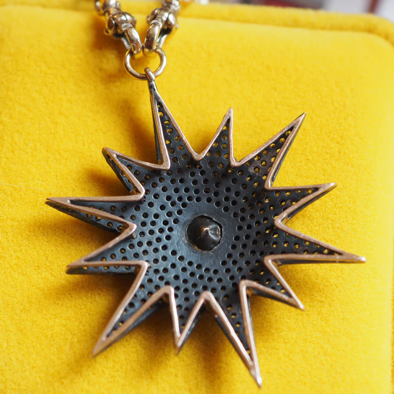 Polki Diamond North Star Necklace - Image 2