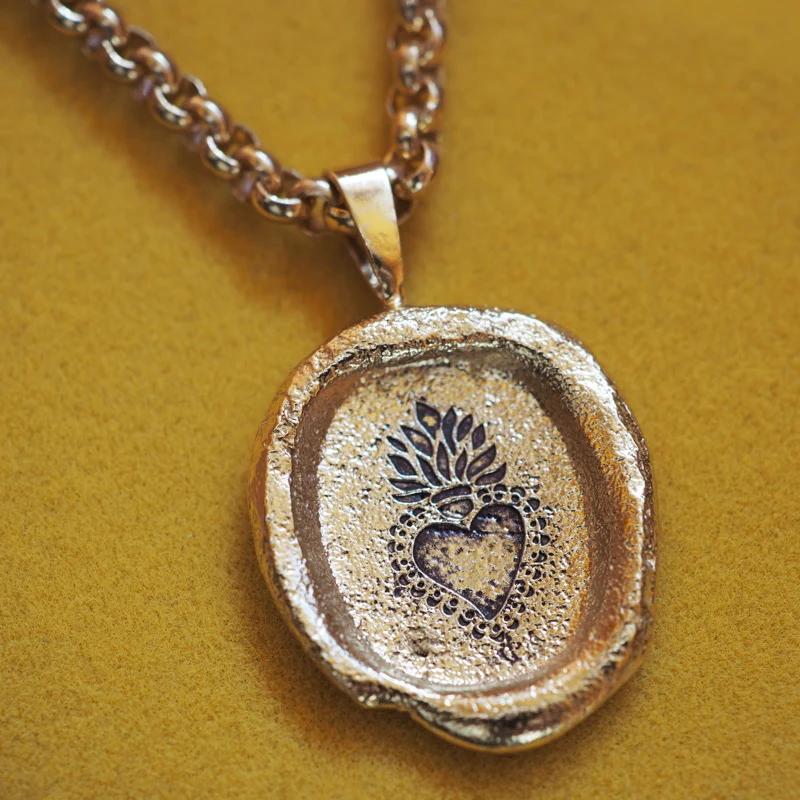 Sacred Heart Wax Seal Necklace - Image 2
