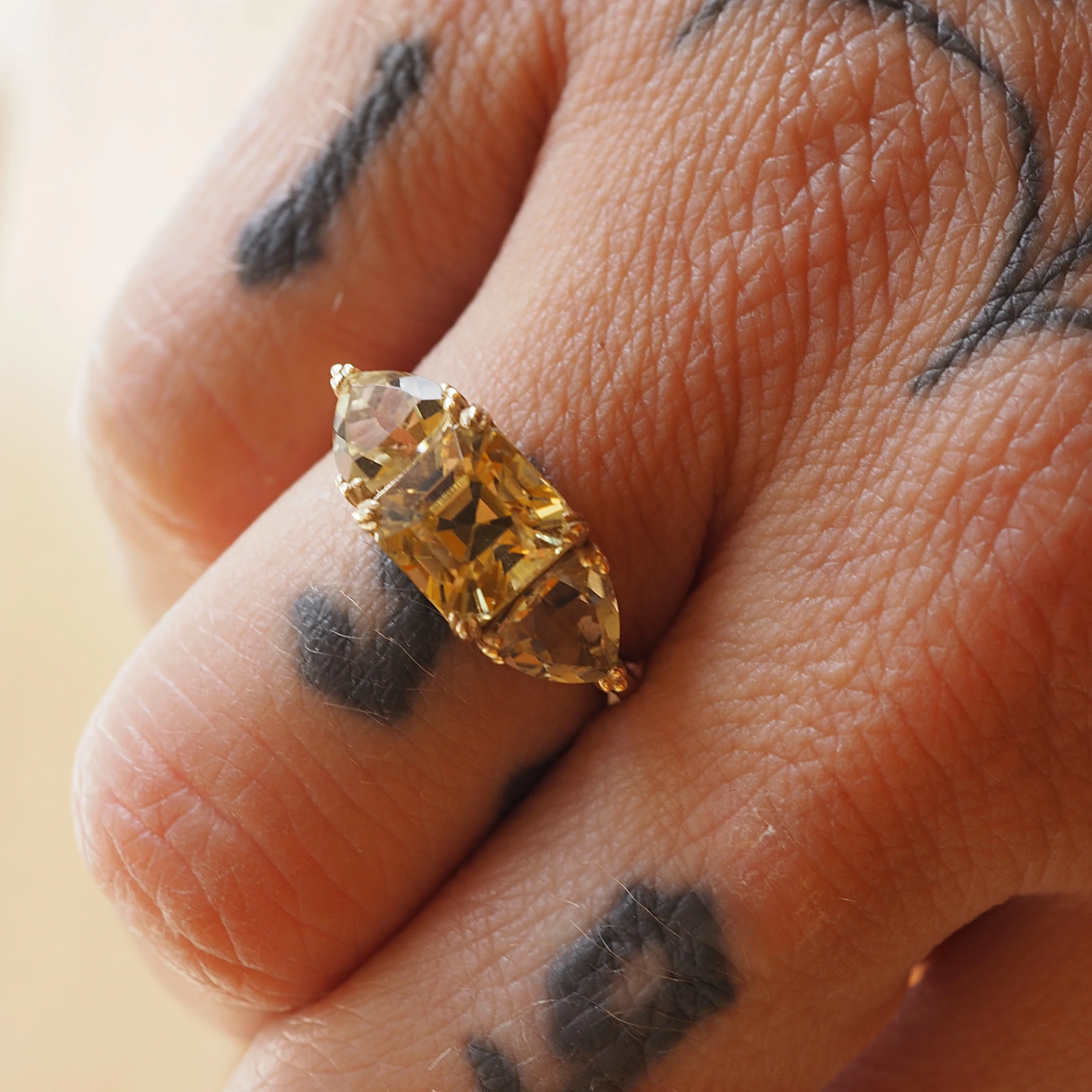 Yellow Tourmaline and Lemon Quartz Ring - Image 2